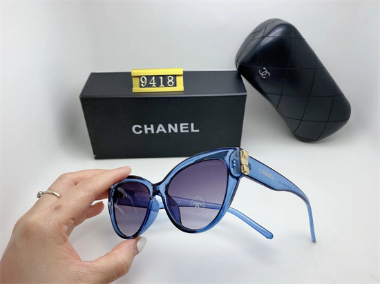 Chanel Sunglass A 056